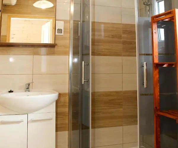 Ustka Letniskowy Zeglarski Przewloka (Pomerania)